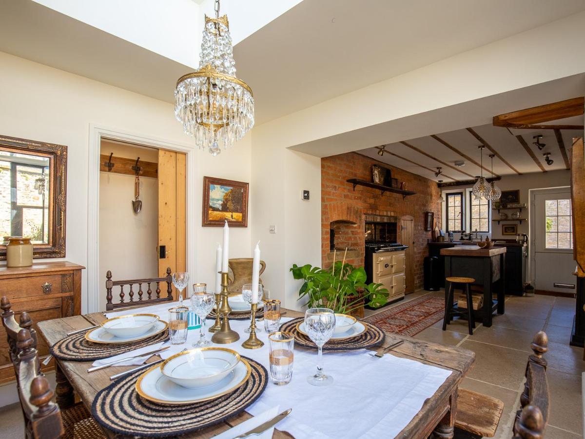 Little Oakley Cottage Sandford St Martin Екстериор снимка